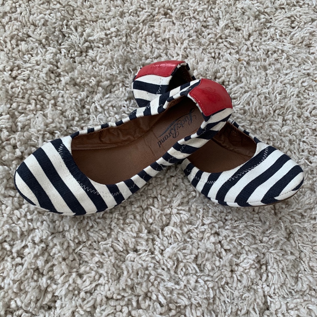 Lucky Brand BW Striped Flats